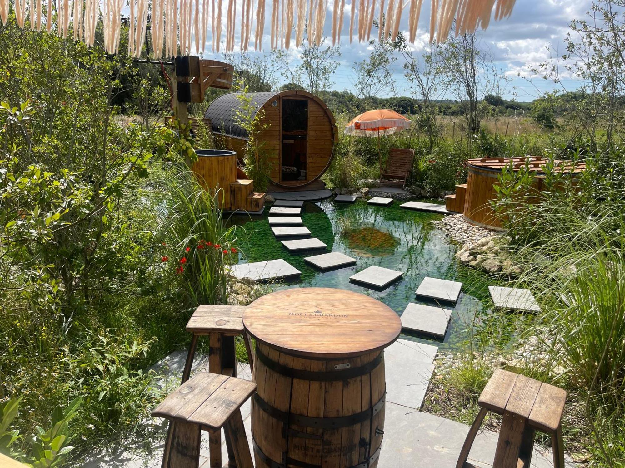 Dragonfly Glamping Spa Retreat Ashford  Exterior foto